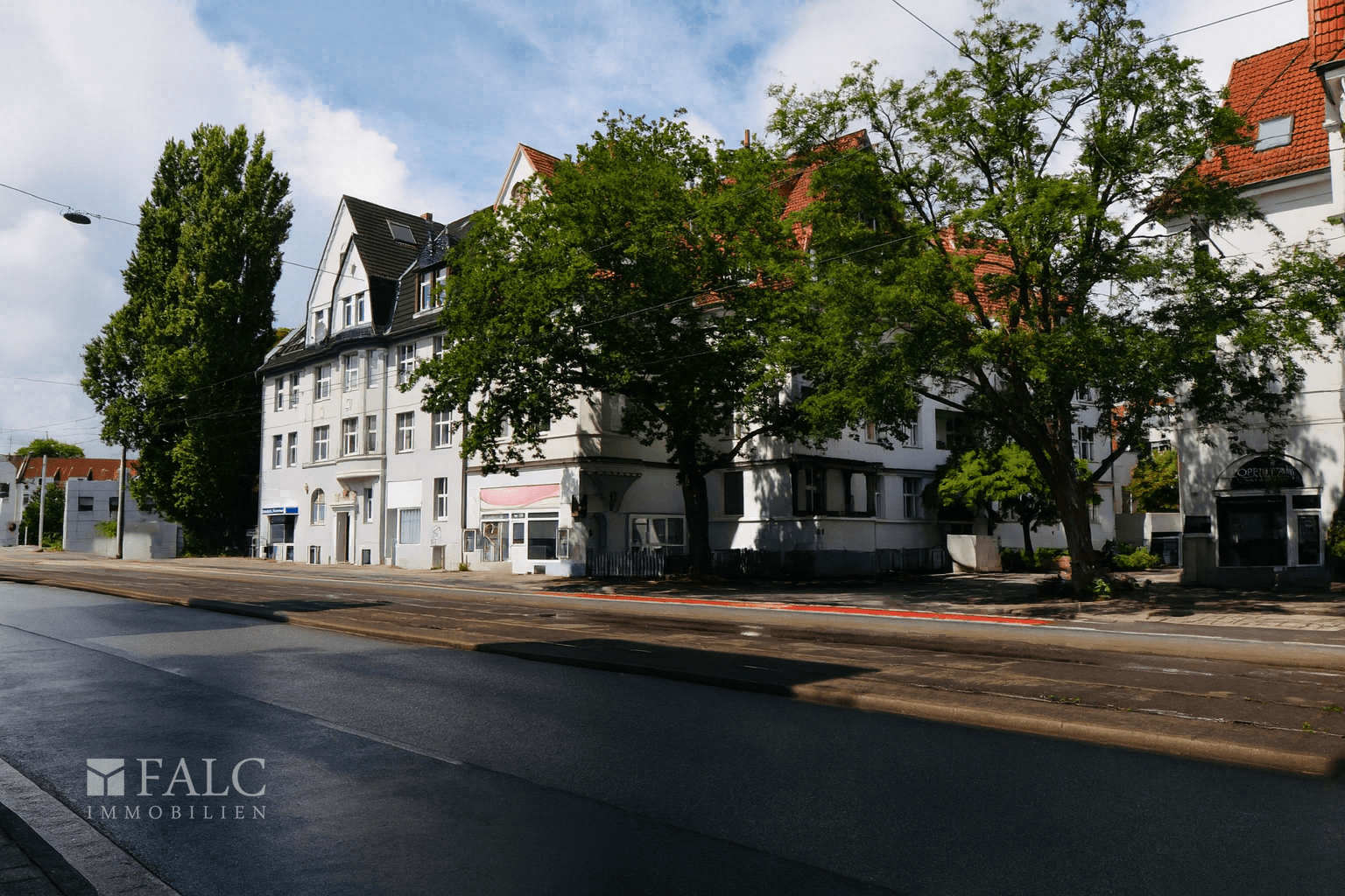 Haus mit KI Autos entfernt